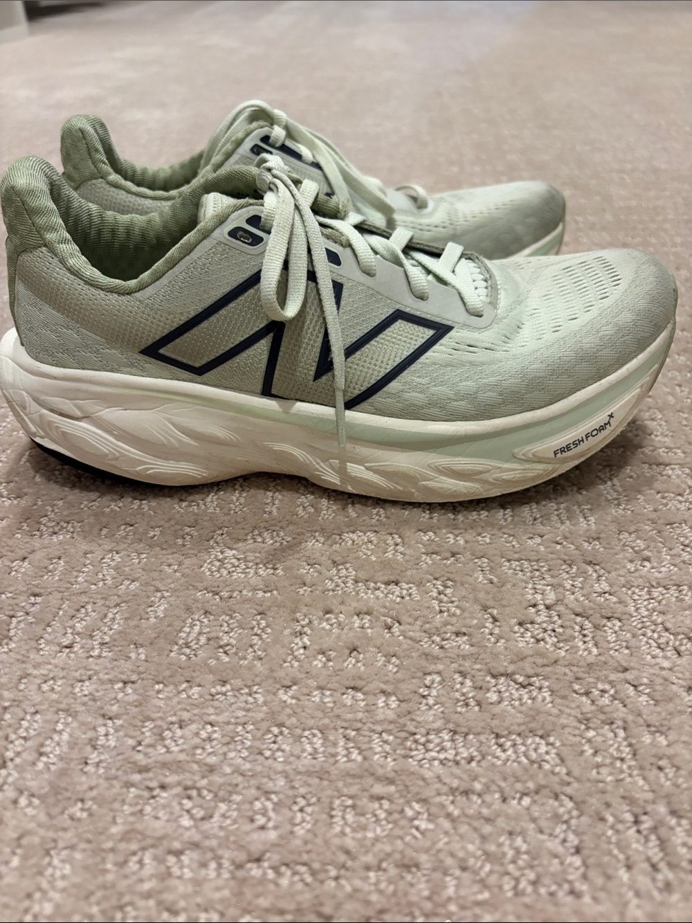 New Balance 1080 Sneakers